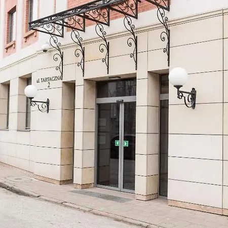 Apartmate- In The Heart Of Old Town Tartaczna Apartment