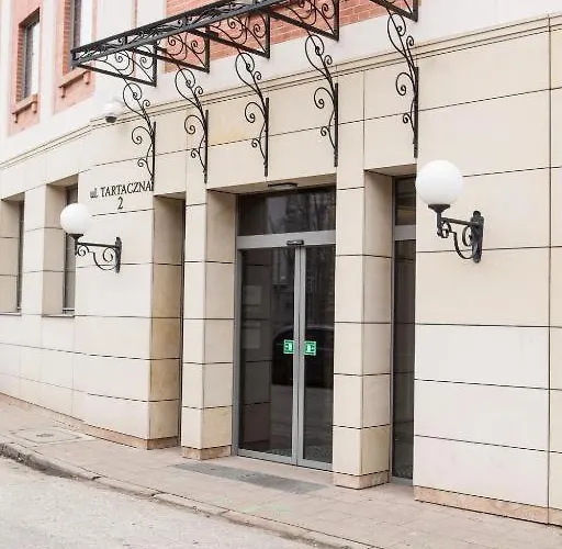 Apartmate- In The Heart Of Old Town Tartaczna Apartman